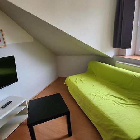 Moderne Studio Apartments Und 120Qm Wohnungen In Oberhausen, Ideal Fuer Geschaeftsreisende Und Monteure Oberhausen  Esterno foto