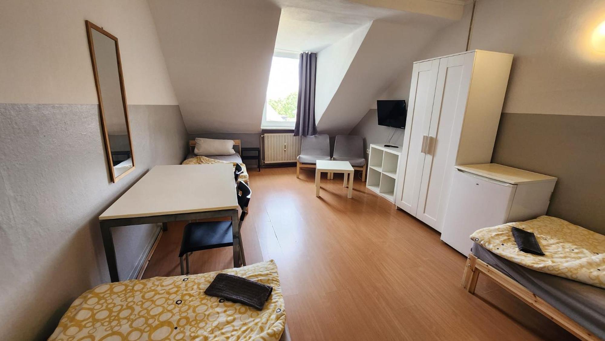Moderne Studio Apartments Und 120Qm Wohnungen In Oberhausen, Ideal Fuer Geschaeftsreisende Und Monteure Oberhausen  Esterno foto