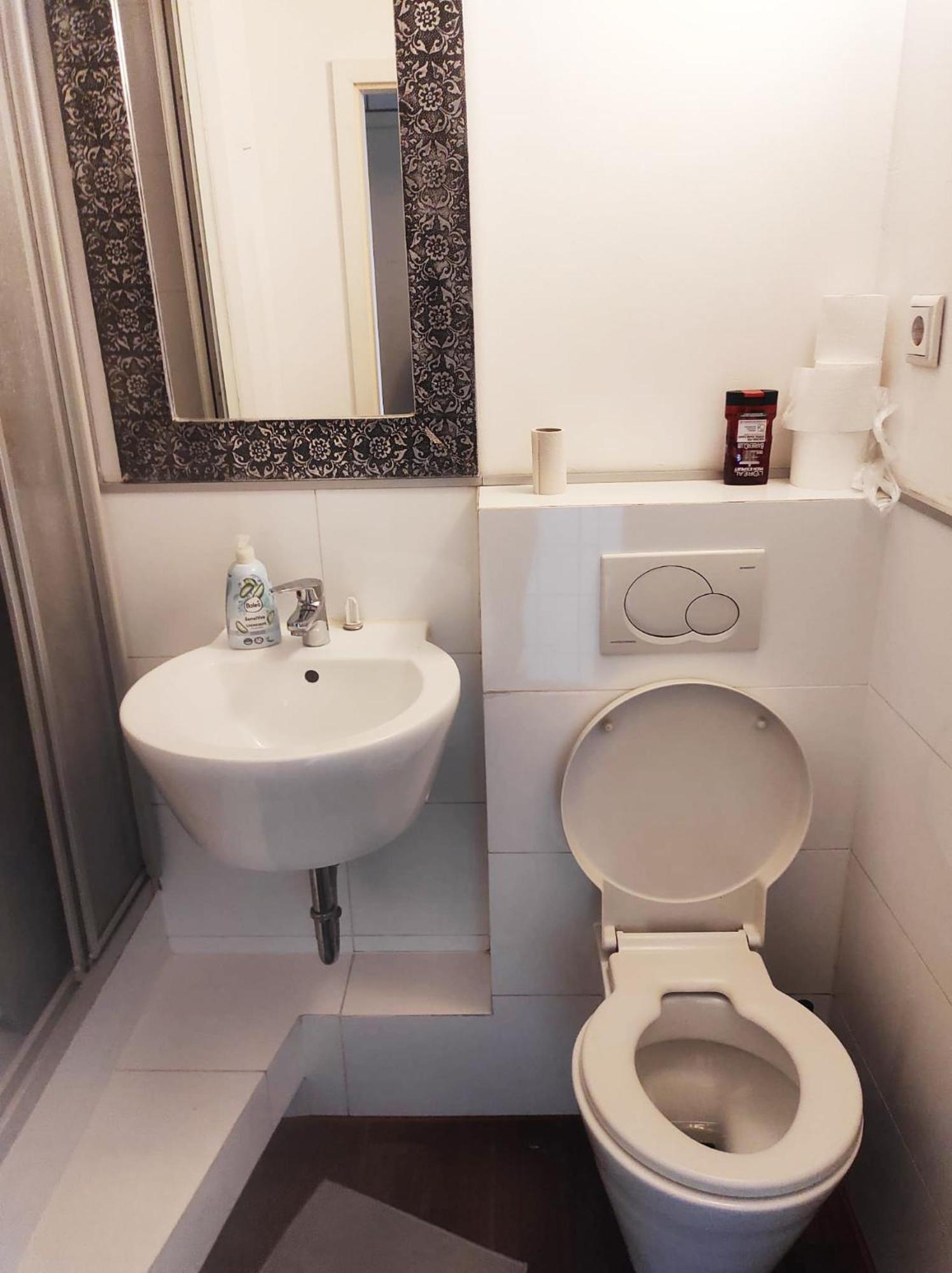 Moderne Studio Apartments Und 120Qm Wohnungen In Oberhausen, Ideal Fuer Geschaeftsreisende Und Monteure Oberhausen  Esterno foto