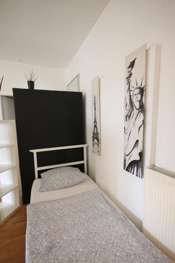 Moderne Studio Apartments Und 120Qm Wohnungen In Oberhausen, Ideal Fuer Geschaeftsreisende Und Monteure Oberhausen  Esterno foto