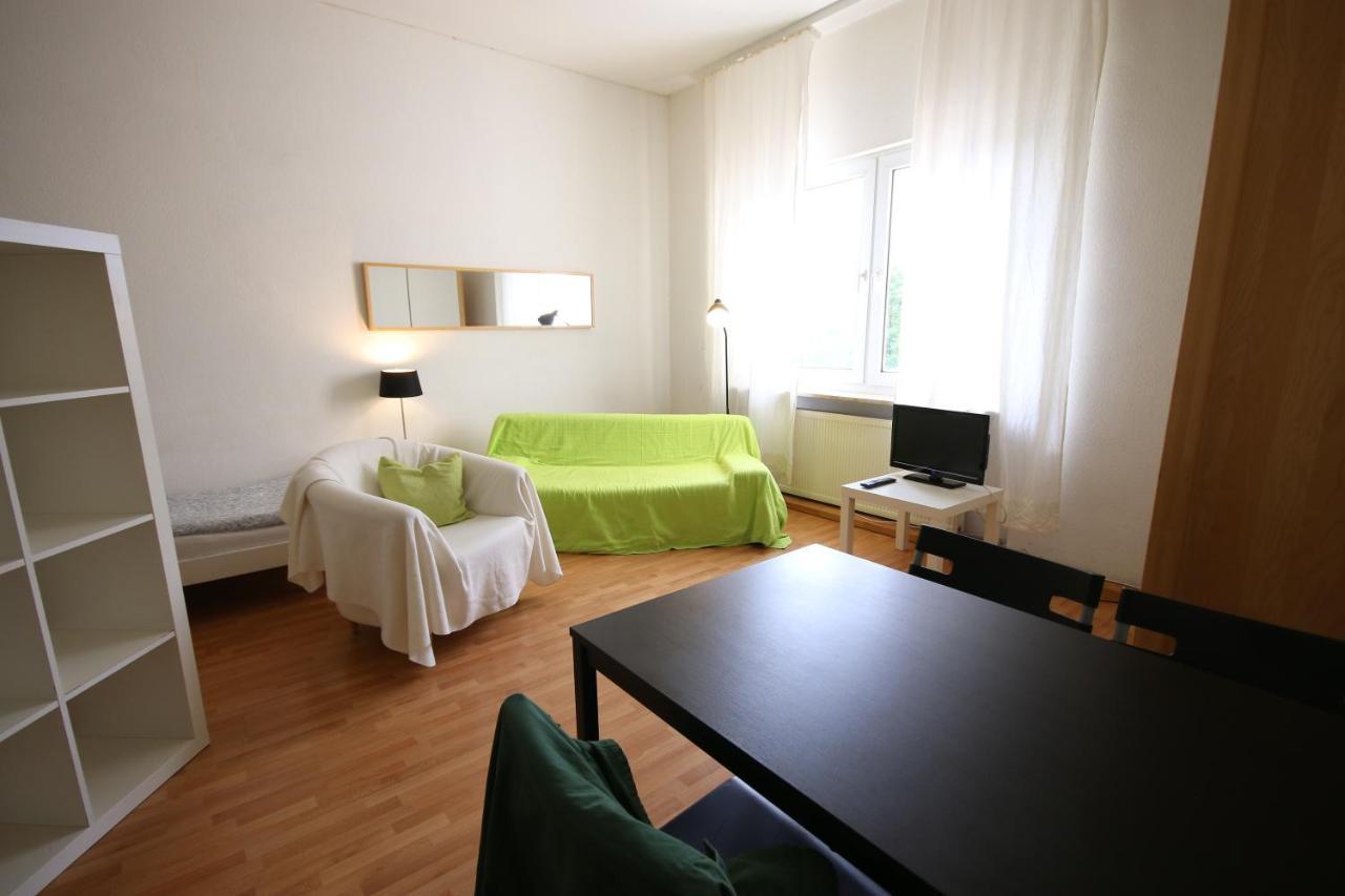 Moderne Studio Apartments Und 120Qm Wohnungen In Oberhausen, Ideal Fuer Geschaeftsreisende Und Monteure Oberhausen  Esterno foto