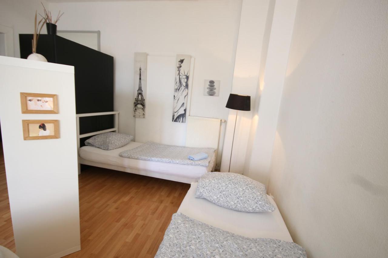 Moderne Studio Apartments Und 120Qm Wohnungen In Oberhausen, Ideal Fuer Geschaeftsreisende Und Monteure Oberhausen  Esterno foto