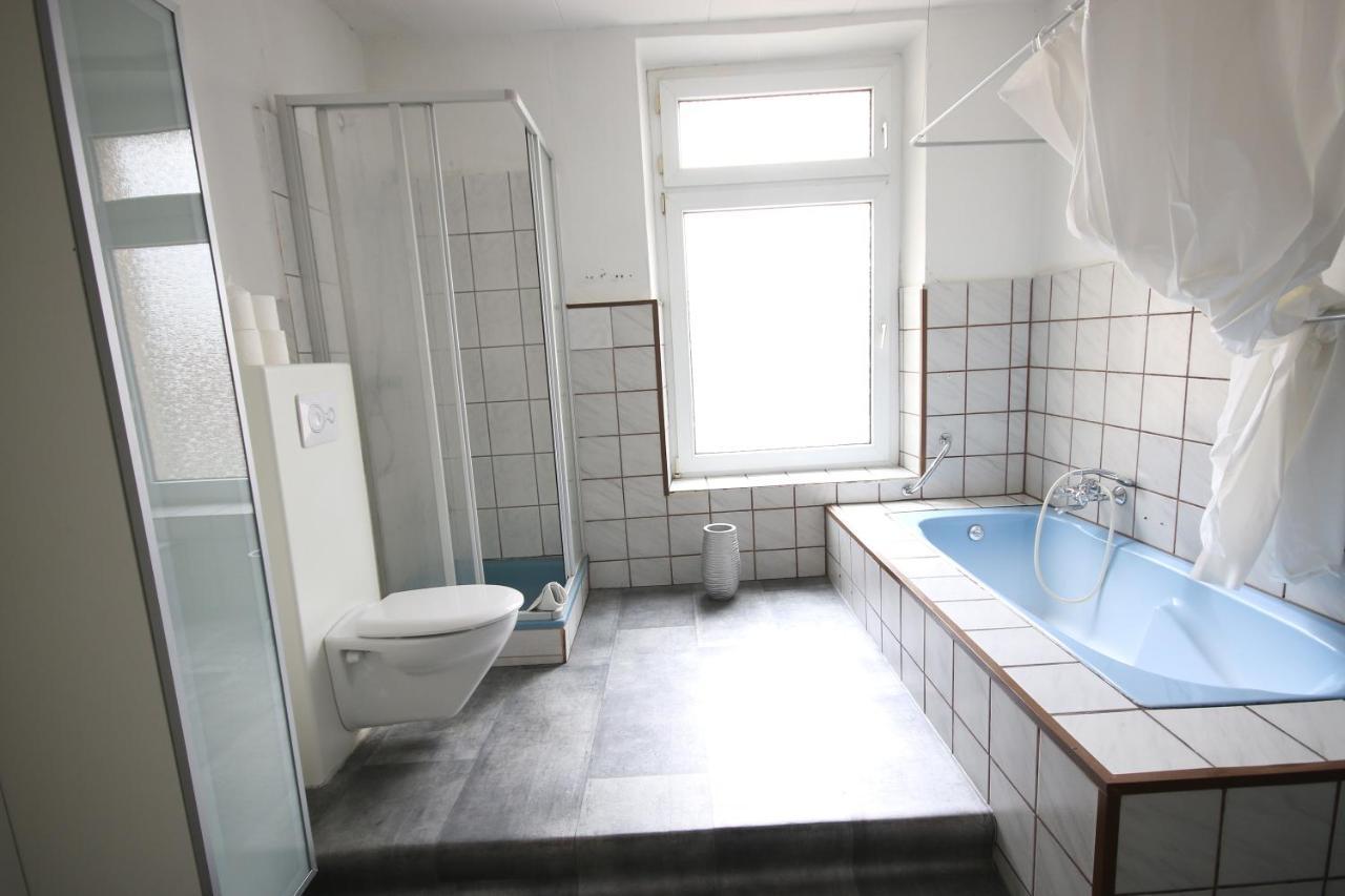 Moderne Studio Apartments Und 120Qm Wohnungen In Oberhausen, Ideal Fuer Geschaeftsreisende Und Monteure Oberhausen  Esterno foto