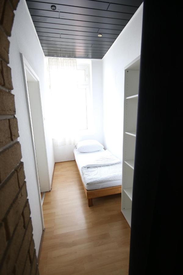 Moderne Studio Apartments Und 120Qm Wohnungen In Oberhausen, Ideal Fuer Geschaeftsreisende Und Monteure Oberhausen  Esterno foto