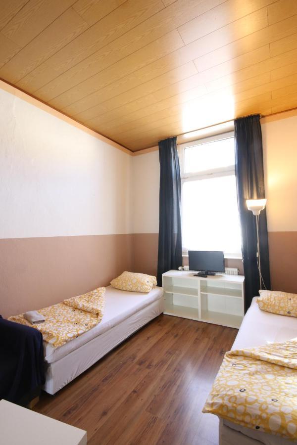 Moderne Studio Apartments Und 120Qm Wohnungen In Oberhausen, Ideal Fuer Geschaeftsreisende Und Monteure Oberhausen  Esterno foto