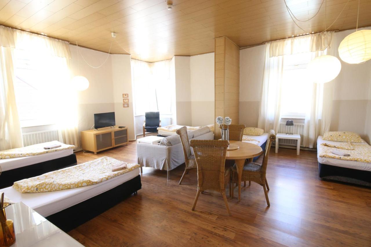 Moderne Studio Apartments Und 120Qm Wohnungen In Oberhausen, Ideal Fuer Geschaeftsreisende Und Monteure Oberhausen  Esterno foto