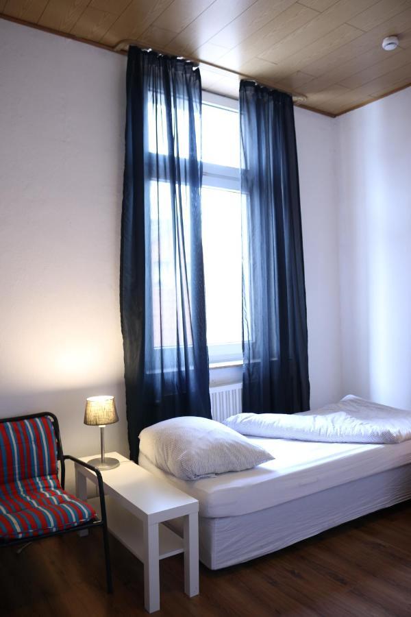 Moderne Studio Apartments Und 120Qm Wohnungen In Oberhausen, Ideal Fuer Geschaeftsreisende Und Monteure Oberhausen  Esterno foto