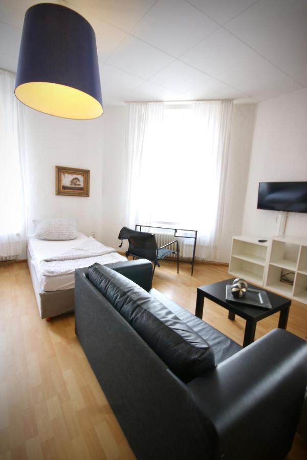 Moderne Studio Apartments Und 120Qm Wohnungen In Oberhausen, Ideal Fuer Geschaeftsreisende Und Monteure Oberhausen  Esterno foto